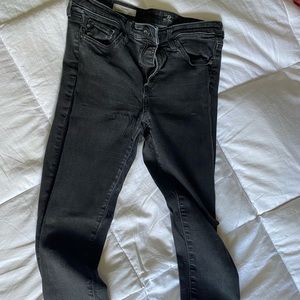 Woman’s jeans